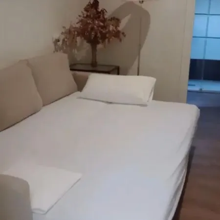 Apartamentos Mercado De Triana Siviglia Esterno foto