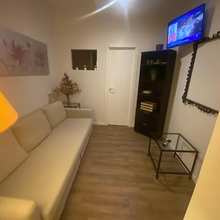 Apartamentos Mercado De Triana Siviglia Esterno foto